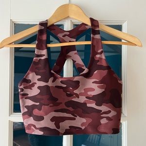 GapFit Eclipse sports bra in size small